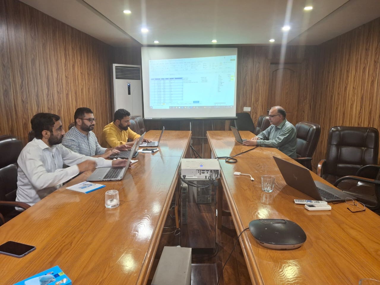 Data Analytics & Power BI Training for Hi-Tech Group